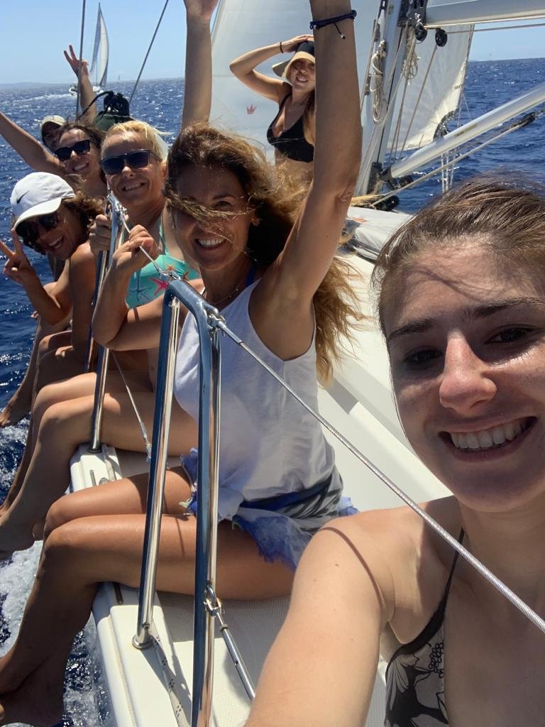 Genießen Sie die wunderschönen Aussichten von Ibiza und Formentera auf einer Bootsfahrt