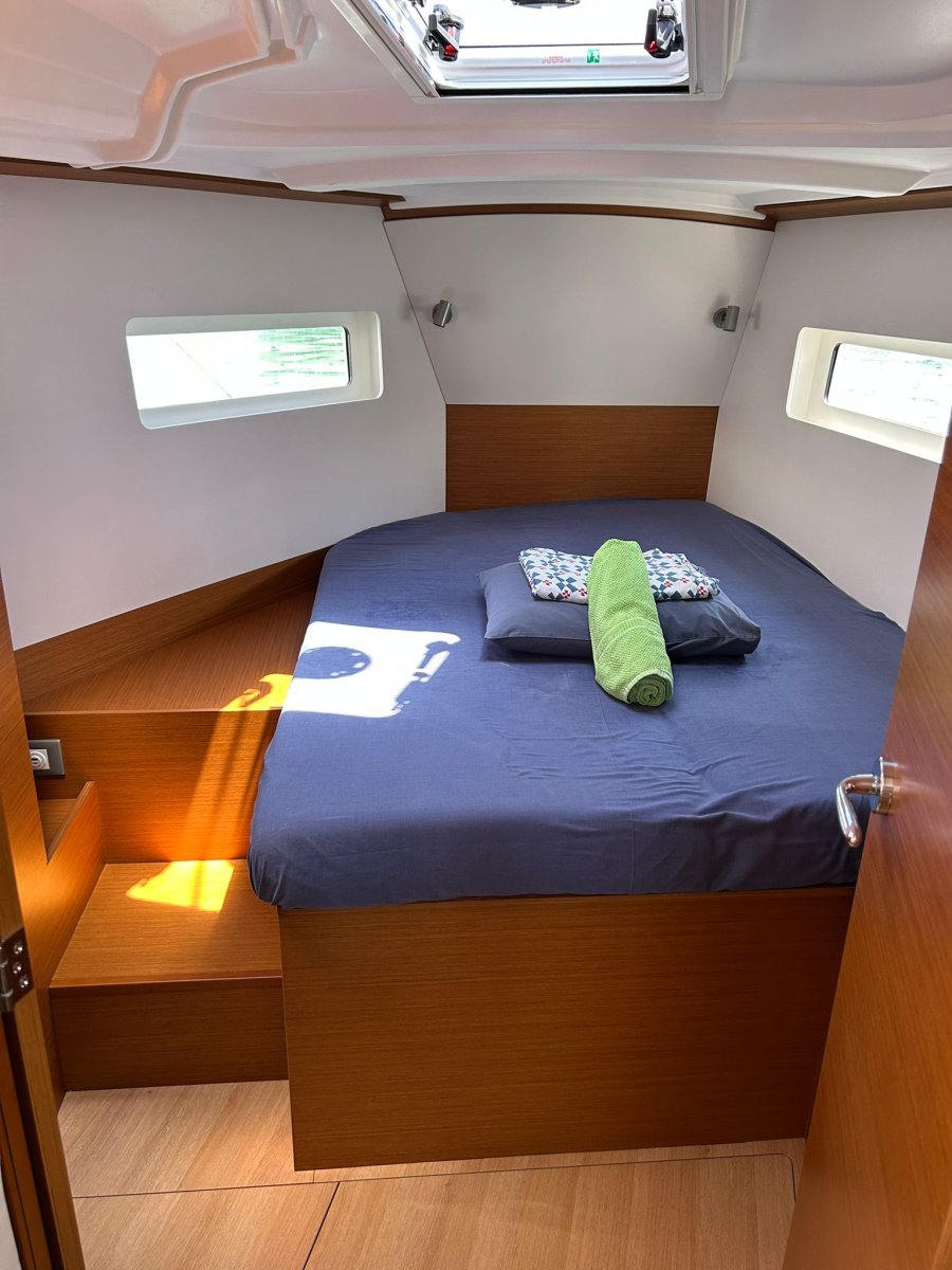 Jeanneau - 11.2 metri