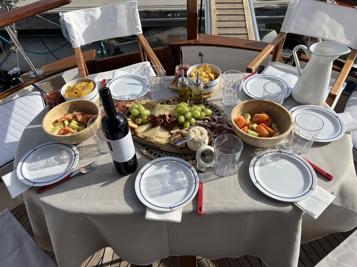 Menorquin Yachts - 120