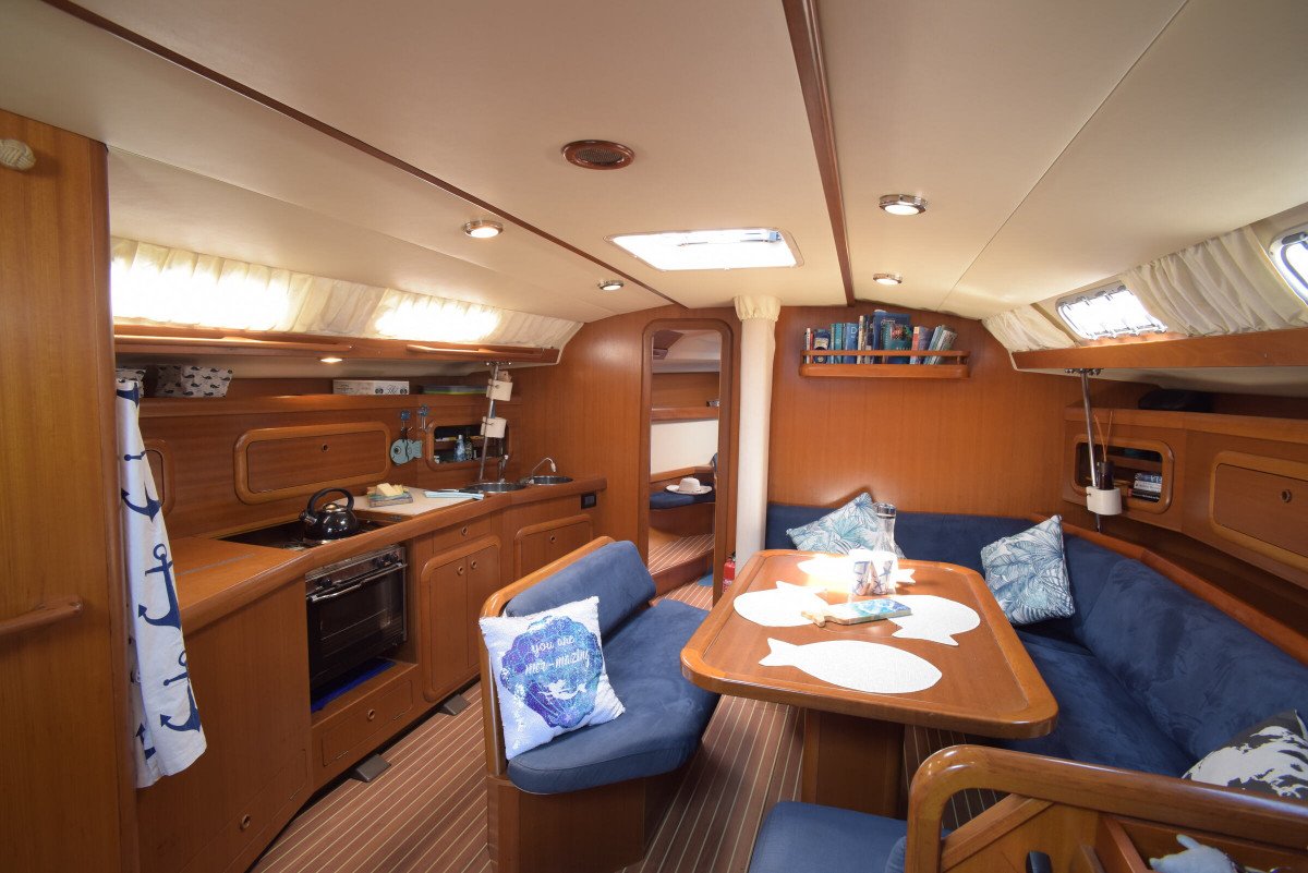 fbdf32a345cd2f5f4b19aa86f7318351.cms