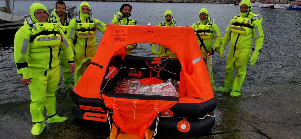 Non-Fast Rescue Boat Course in Barcelona