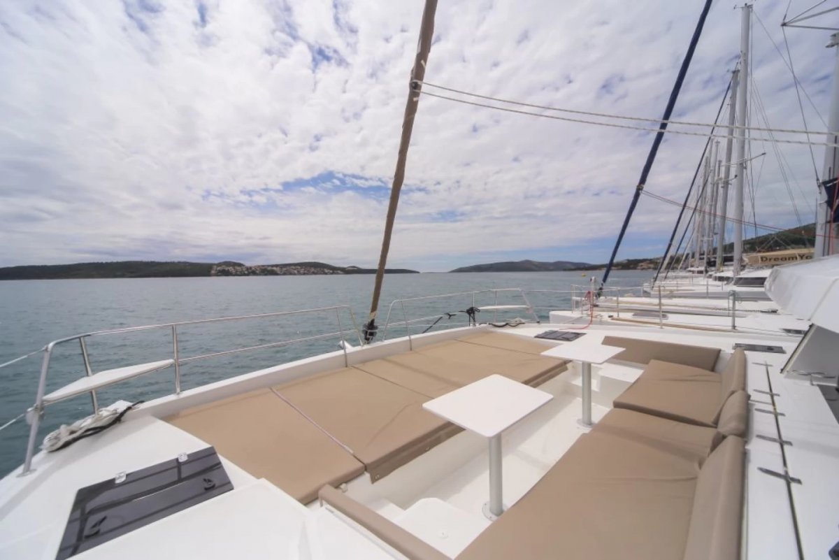 Catamaran - Bali - 10 people