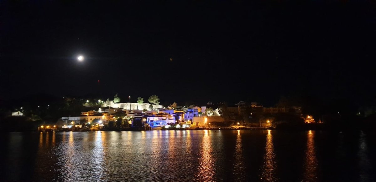 Entdecken Sie den Guadiana-Fluss mit einem Segelboot