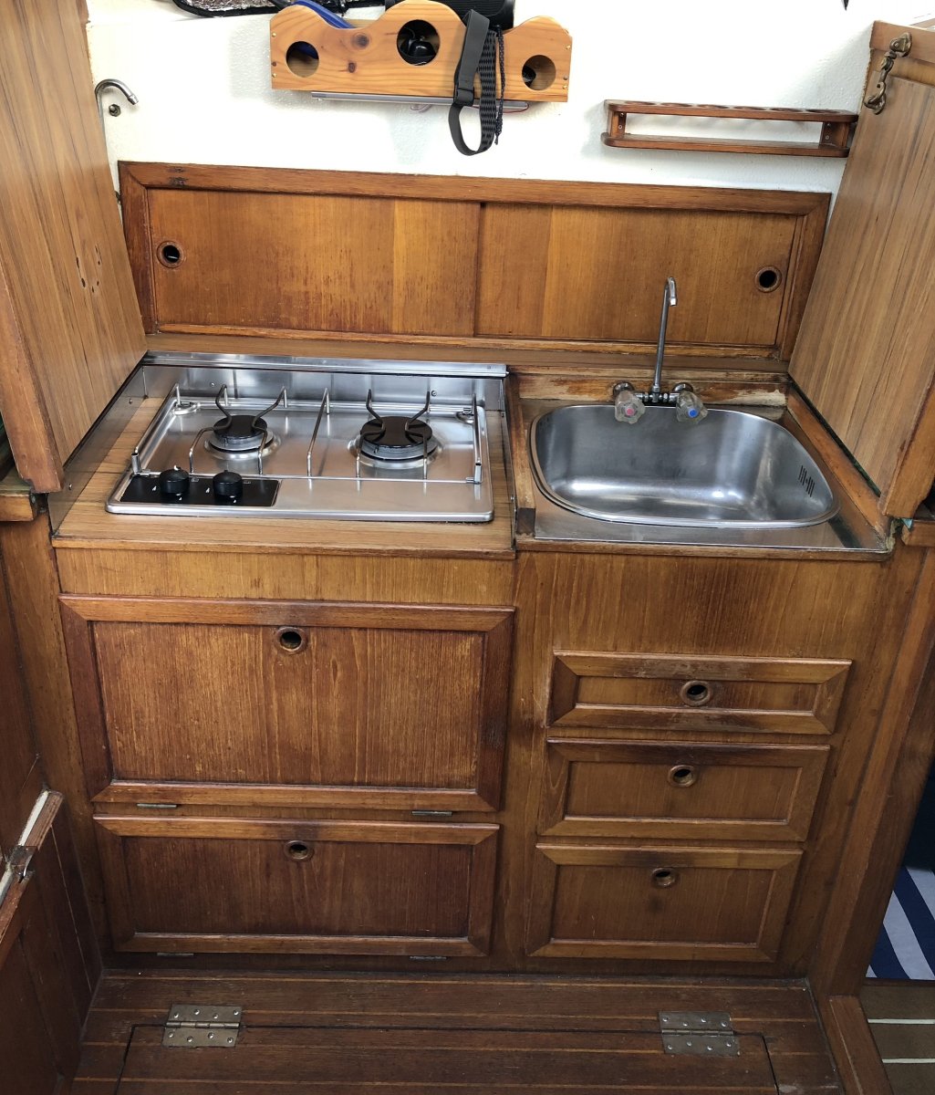 Velero - Astilleros Construcciones One Off - 2 cabinas