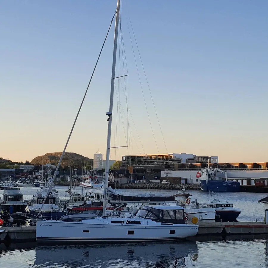 Segelboot - Hanse - 4 {{i18n.cabins}}