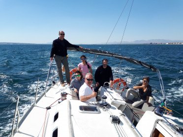 Curso de perfeccionamiento a vela para adultos - Santa Pola. Gennaker y Código 0
