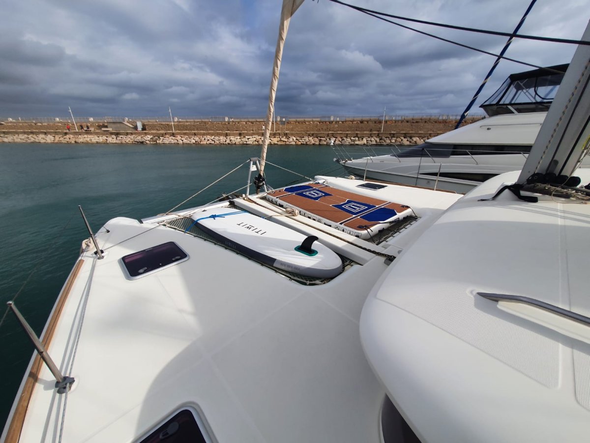 Lagoon - 11.96 meters