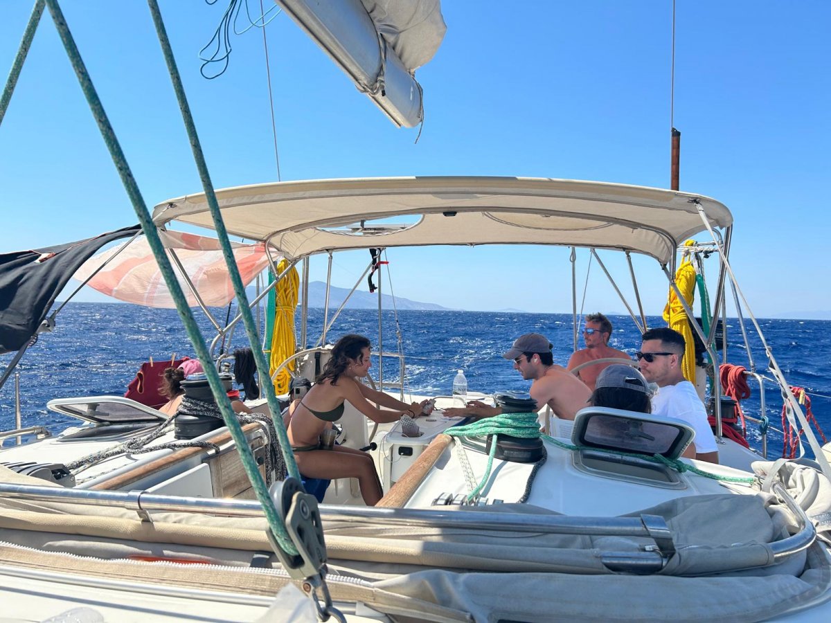 Bénéteau - 5 cabinas