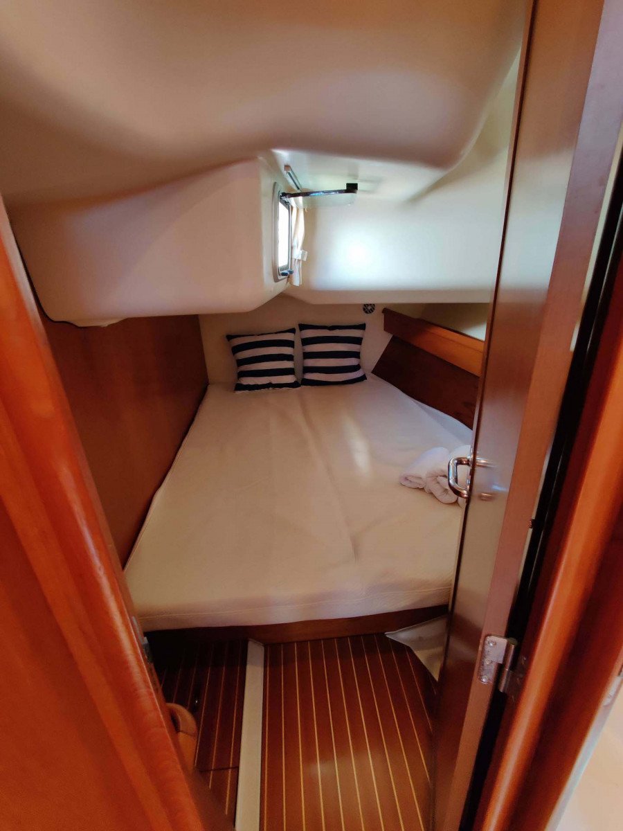 Jeanneau - 12 people