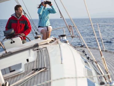 Qualifikationspraktiken Balearen + Segeln ab Barcelona